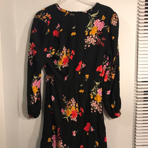 Floral Old Navy Dress, New with tags - Picture 2 of 3